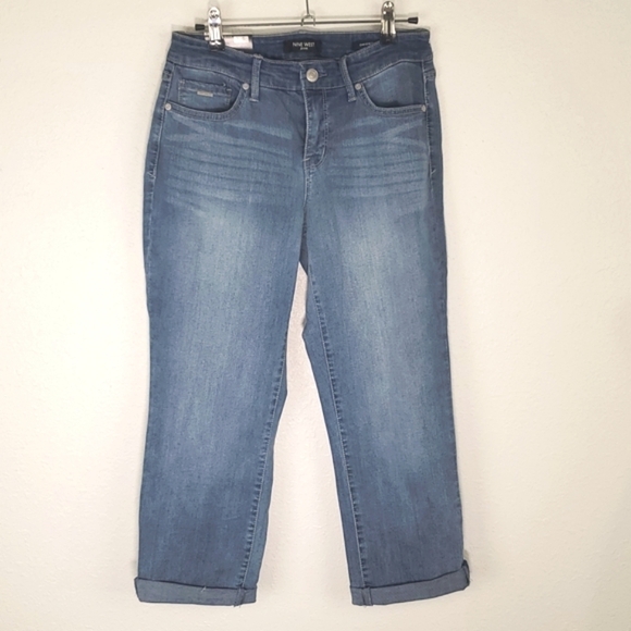 *NWT* NINE WEST Chrystie Capris, Light Wash, size 4 - Picture 1 of 5